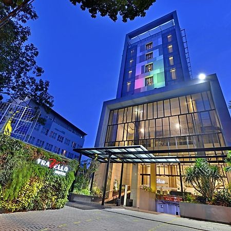 Travello Hotel Bandung Exterior foto